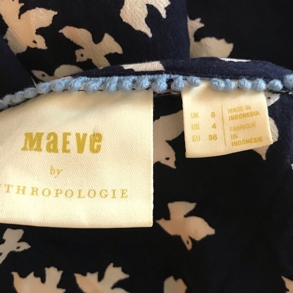 ANTHROPOLOGIE Maeve top blouse navy with bird print. - Picture 6 of 9
